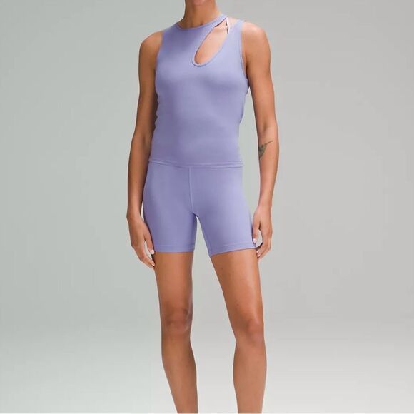 NWT Lululemon Shoulder Cut-out yoga tank - Picture 2 of 11